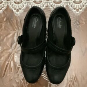 Clarks Bendables -gently used